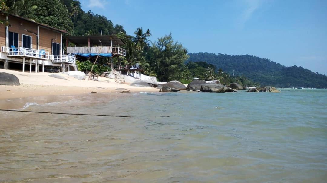 Hotel Bungkil Place Tioman Zewnętrze zdjęcie